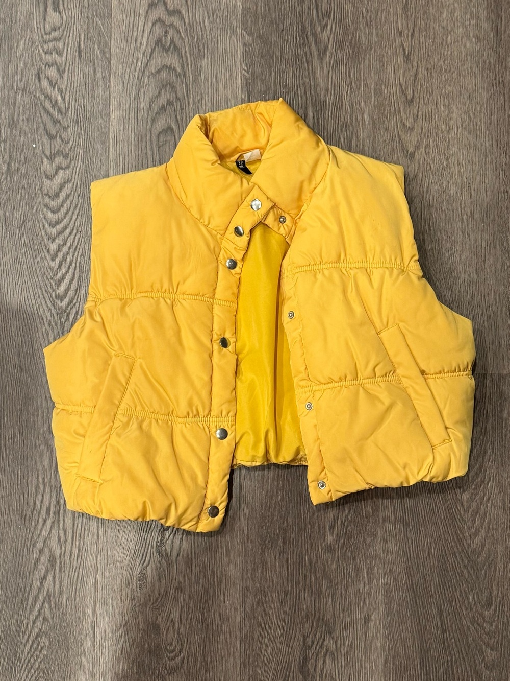 Crop puffer vest